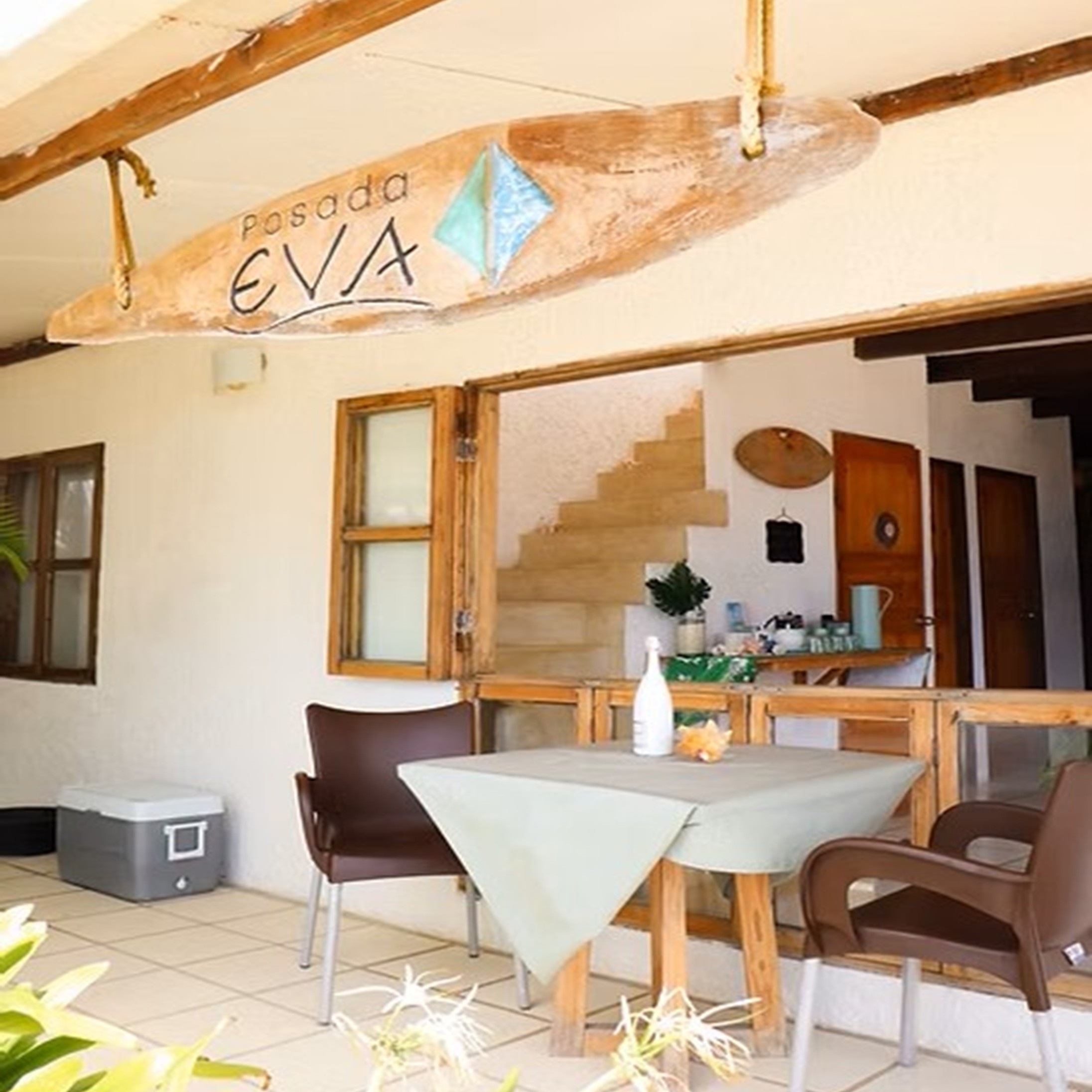 Posada EVA
